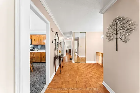 24 Linkdale Road Brampton ON L6V 2Y4