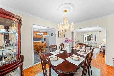 24 Linkdale Road Brampton ON L6V 2Y4
