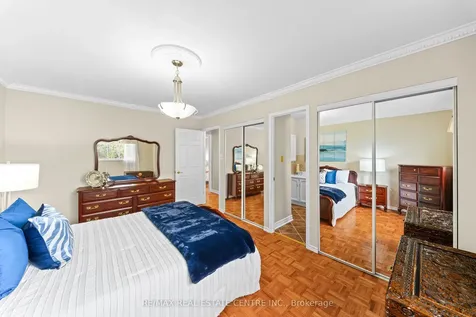 24 Linkdale Road Brampton ON L6V 2Y4