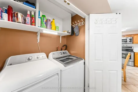 24 Linkdale Road Brampton ON L6V 2Y4