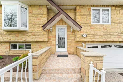 24 Linkdale Road Brampton ON L6V 2Y4