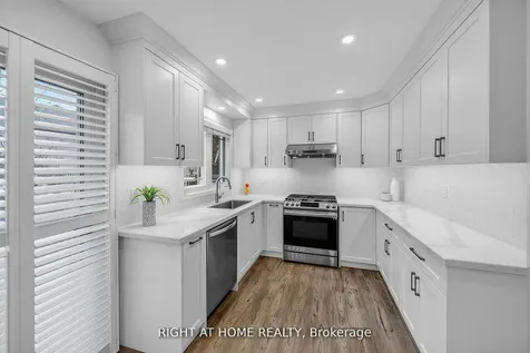 3162 Rock Harbour Road Mississauga ON L5B 4G7