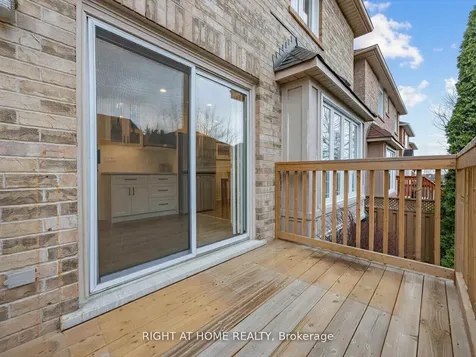 3162 Rock Harbour Road Mississauga ON L5B 4G7