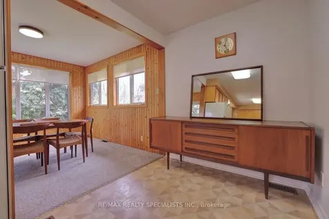 2055 Family Crescent Mississauga ON L4X 1G7