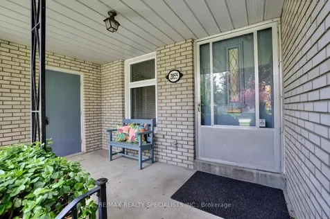 2055 Family Crescent Mississauga ON L4X 1G7