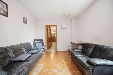 174 Lansdowne Avenue Toronto ON M6K 2V9