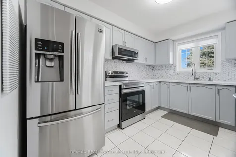 2665 Thomas Street Mississauga ON L5M 6G6
