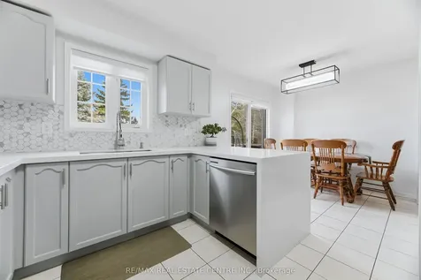 2665 Thomas Street Mississauga ON L5M 6G6