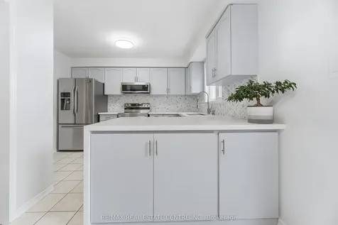2665 Thomas Street Mississauga ON L5M 6G6