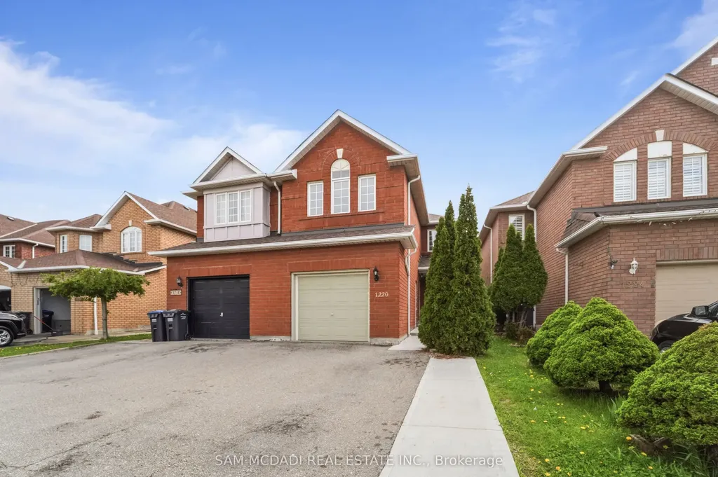 1220 Windbrook Grove Mississauga ON L5V 2V1