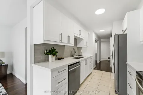 1220 Windbrook Grove Mississauga ON L5V 2V1