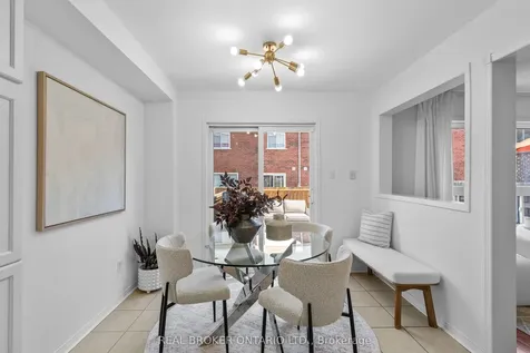 8 Dawson Crescent Milton ON L9T 5H8
