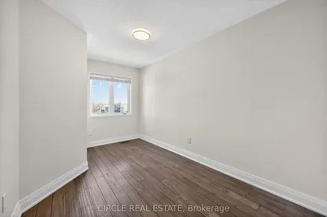 4950 Albina Way Mississauga ON L4Z 4J6