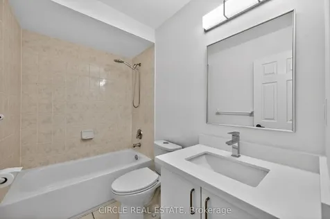 4950 Albina Way Mississauga ON L4Z 4J6