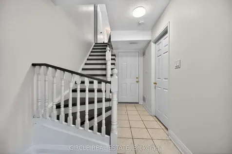 4950 Albina Way Mississauga ON L4Z 4J6