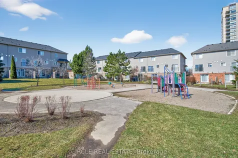4950 Albina Way Mississauga ON L4Z 4J6