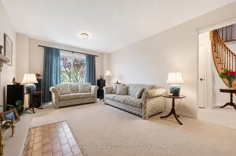 2067 Pen Street Oakville ON L6H 3L2