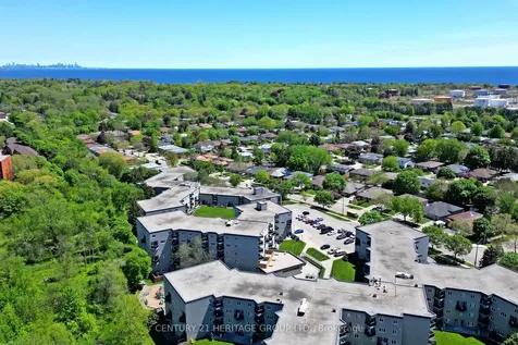 2001 Bonnymede Drive Mississauga ON L5J 4H8