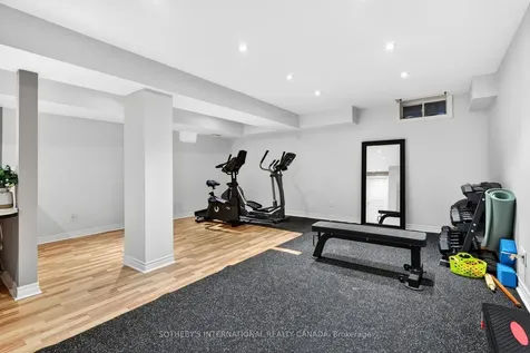 2238 Stone Glen Crescent Oakville ON L6M 5G6