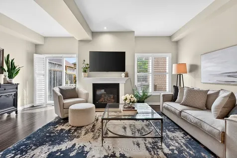 2238 Stone Glen Crescent Oakville ON L6M 5G6