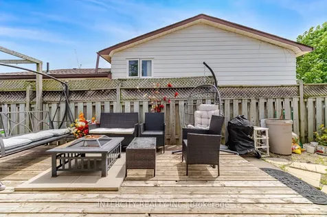 3164 Gwendale Crescent Mississauga ON L5A 3B4