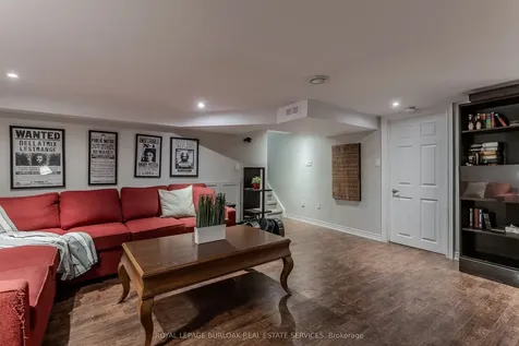1487 Rusholme Crescent Burlington ON L7M 1M4