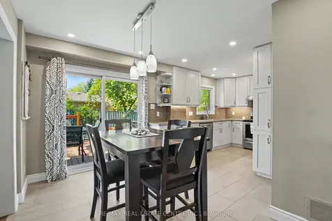 260 Coxe Boulevard Milton ON L9T 4K8
