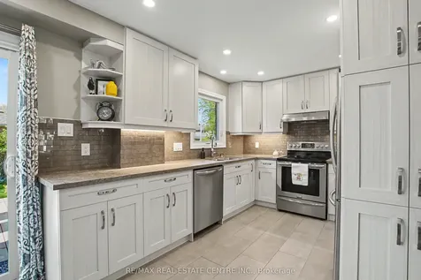 260 Coxe Boulevard Milton ON L9T 4K8