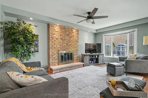 260 Coxe Boulevard Milton ON L9T 4K8