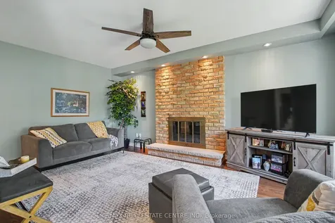 260 Coxe Boulevard Milton ON L9T 4K8