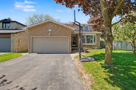 260 Coxe Boulevard Milton ON L9T 4K8