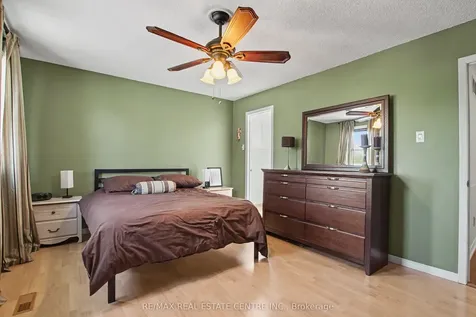 260 Coxe Boulevard Milton ON L9T 4K8