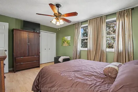 260 Coxe Boulevard Milton ON L9T 4K8