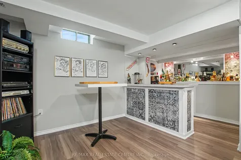 260 Coxe Boulevard Milton ON L9T 4K8