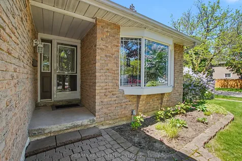 260 Coxe Boulevard Milton ON L9T 4K8