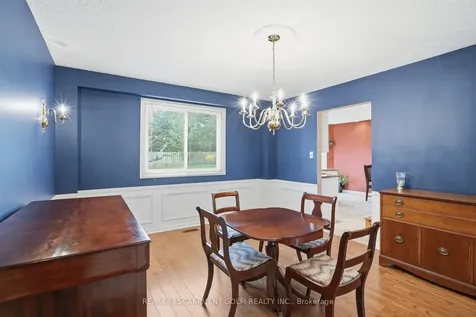 212 Digby Road Oakville ON L6J 6C7