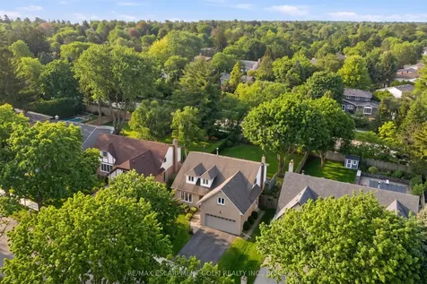 212 Digby Road Oakville ON L6J 6C7