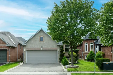 52 Royal Orchard Drive Brampton ON L6X 4M4