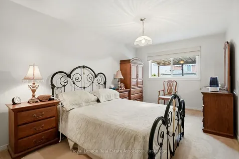 52 Royal Orchard Drive Brampton ON L6X 4M4