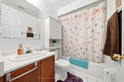 52 Royal Orchard Drive Brampton ON L6X 4M4