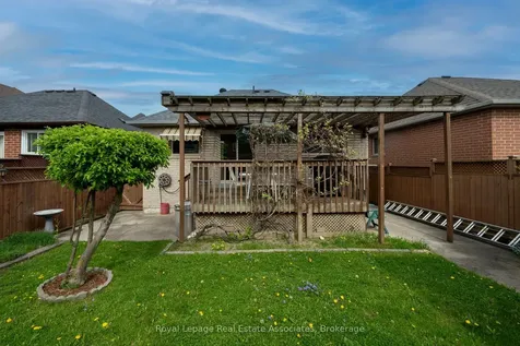 52 Royal Orchard Drive Brampton ON L6X 4M4
