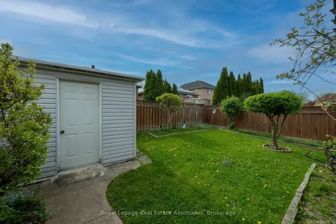 52 Royal Orchard Drive Brampton ON L6X 4M4