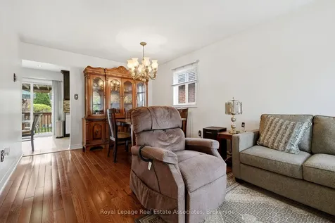 52 Royal Orchard Drive Brampton ON L6X 4M4