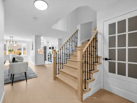 3699 Golden Locust Drive Mississauga ON L5N 8N8