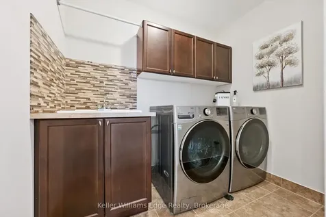 2480 Springforest Drive Oakville ON L6M 0A2