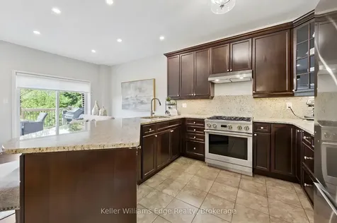 2480 Springforest Drive Oakville ON L6M 0A2