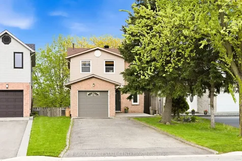 3124 Driftwood Drive Burlington ON L7M 3C9