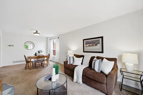 3124 Driftwood Drive Burlington ON L7M 3C9