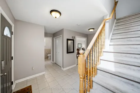 3124 Driftwood Drive Burlington ON L7M 3C9