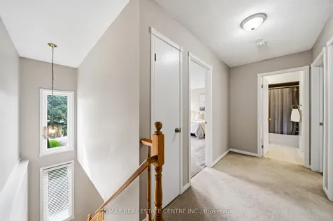 3124 Driftwood Drive Burlington ON L7M 3C9